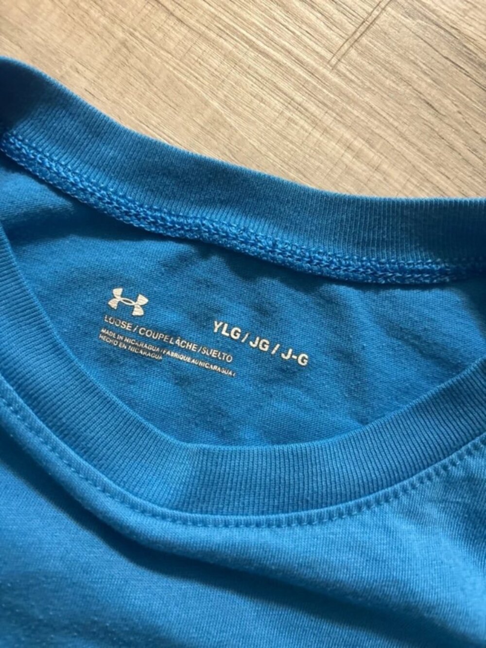 Youth large under armor shirt - Picture 3 of 5